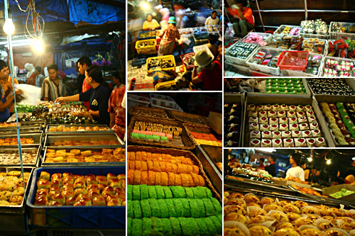 Suasana di Pasar Kue Subuh Senen
